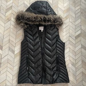 LIKE NEW! BCBG VEST BLACK WITH REMOVABLE HOOD